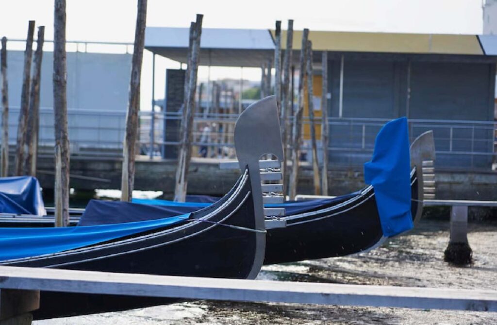 Boat-Lift-Facilities