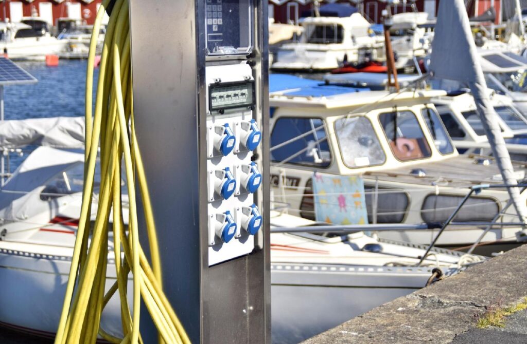 Digital Boat Lift Controls